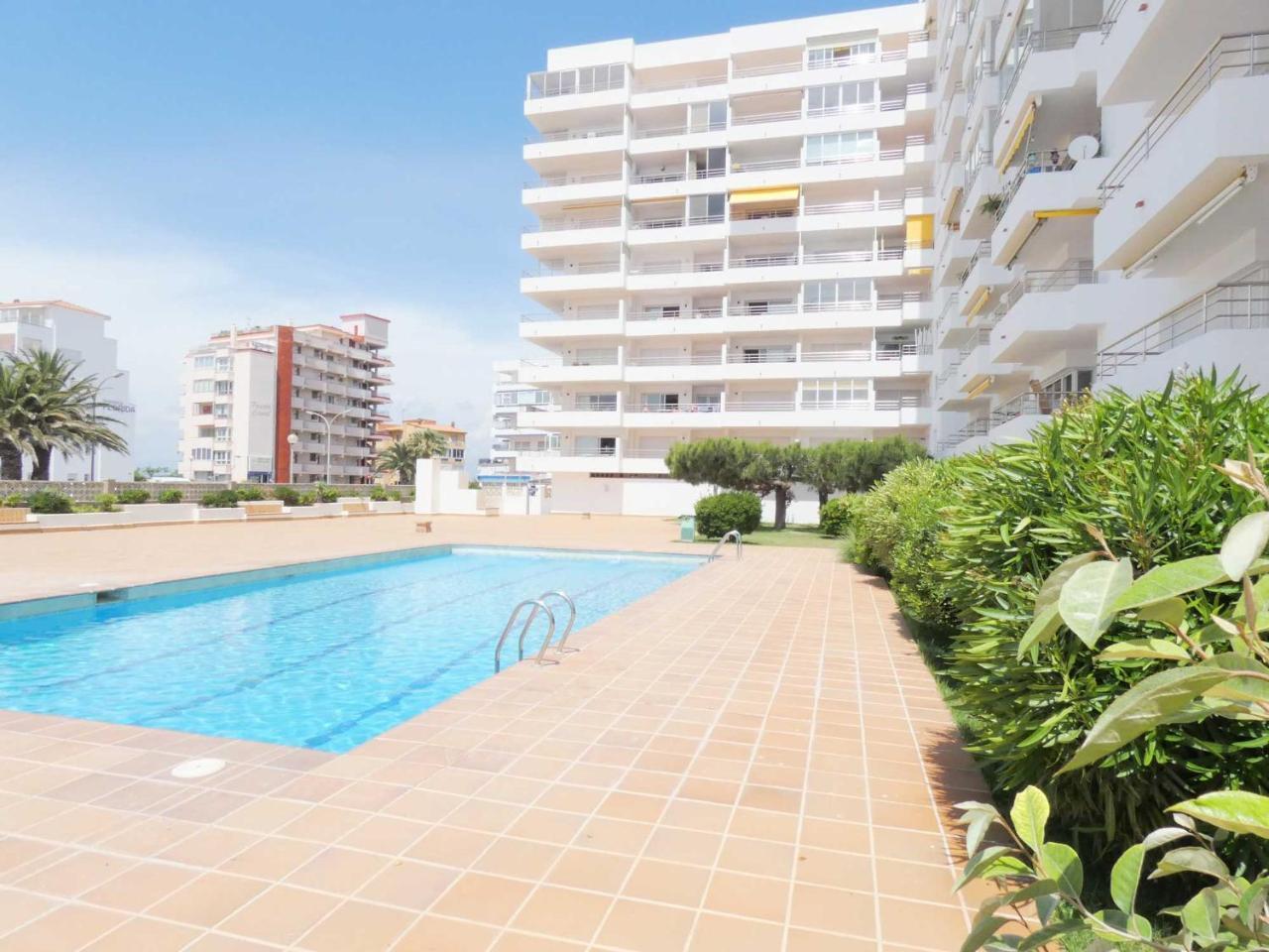 Mare Nostrum 131 Roses Exterior photo